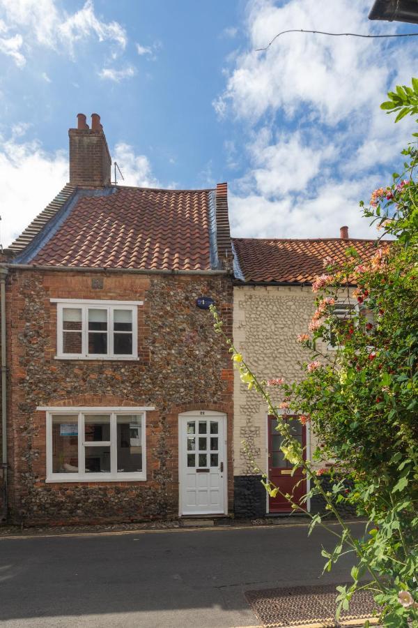 Lion Cottage Holt  Eksteriør billede